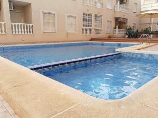 Cozy Apartment Torrevieja - Los Locos Beach - 3