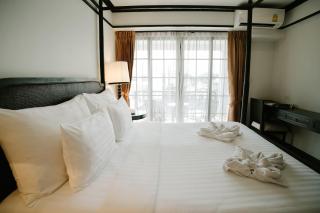 MORA Boutique Hotel - 9