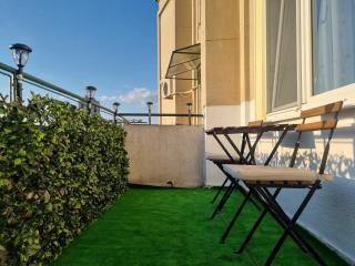 GOLDEN STUDIO- Panoramic View with Terrace - 6