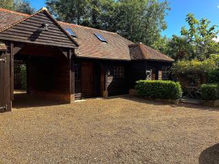 The Hayloft - Beautiful Barn Stay - 9