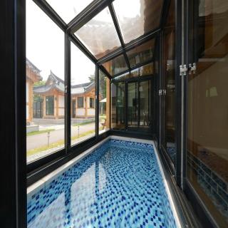 Gangneung Harang Hanok Pool Villa - 9