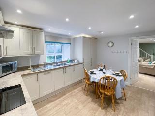 Riverview Cottage - 1