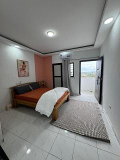 Cosy appartement chambre salon au 2 plateaux - 0