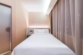 Hanting Hotel Shanghai The Bund Yu Garden Metro Station - 3
