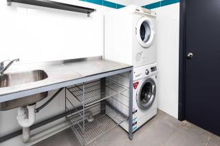 Airlie Sun & Sand Accommodation Studio #1 KIDS STAY FREE - 1