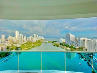 Luxury 2 bedrooms water view apartment - 8