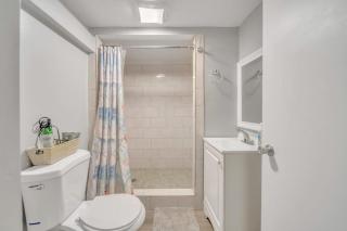 Private Suite Near DCU Center - 3