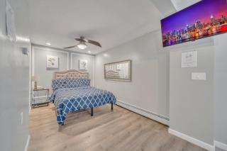 Private Suite Near DCU Center - 4