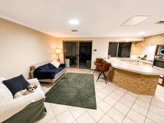 Mullaloo Beach Home - 2