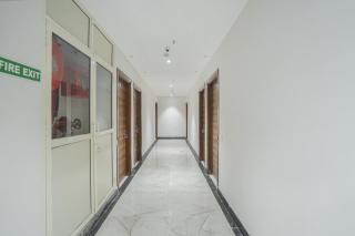 Townhouse Sector 121 Balongi Formerly Mohali Inn - 4