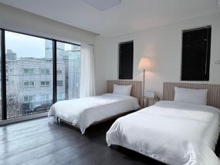 Hongdae 33 - 0