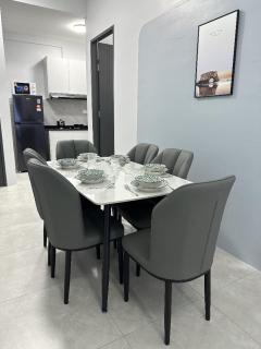 Aston Acacia 3 Bedroom Suite by Jovial - 7