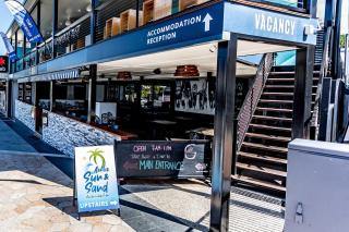 Airlie Sun & Sand Accommodation #5 KIDS STAY FREE - 6