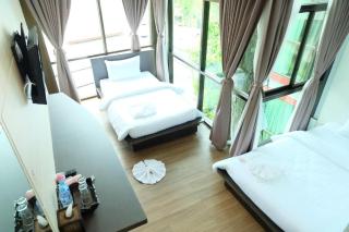 A Plus Deluxe Hotel - 7