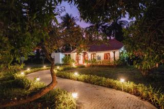White Serenity Heritage Pool Villa near Beach Udupi - 7
