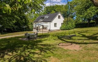 3 Bedroom Amazing Home In Kivik - 0