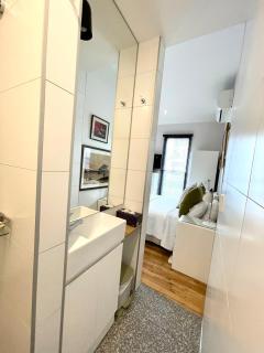 Comfy and bright apartment, when location counts - 5