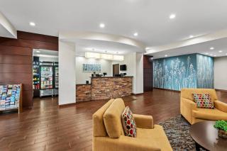 MainStay Suites Lufkin - 2