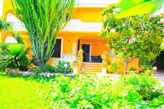 Happy Holiday Villa - Pool & Garden - 6