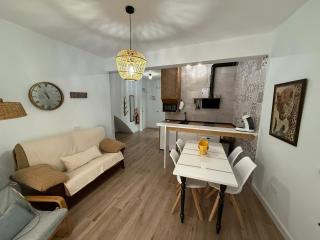Apartamentos Lares 1 - 8