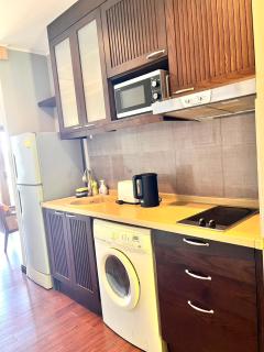 The Sea View Residence - 6