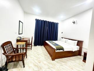 MINI Hotel - 1