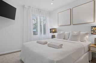 Peaceful Noosa River Retreat with Heated Pool - 1