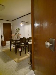 Gangnam Hongdae 3 Queen Beds Free Dryer - 2