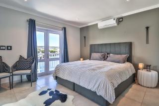 Contemporary Plantation Island - P54 - 4
