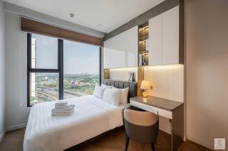 Lumière Signature Luxury Residence with Panoramic City Views - 7