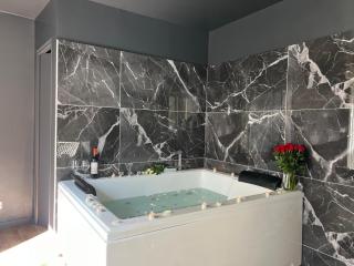 Les Loges des Coteaux - Loge 1 - Luxury lodges with jacuzzi - 9