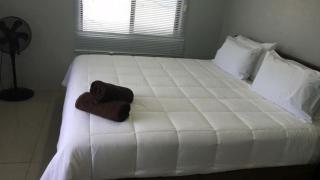 BOU'S Accomodation 4Bedrm - 0