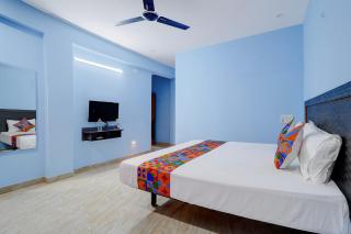 FabHotel Chrompet Stays Inn - 4