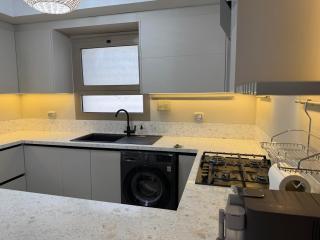 Northbed New Alamien 3BR premium vacation - 9