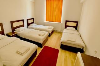 METRO Hotel - 2