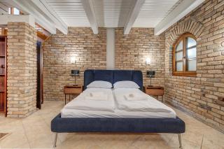 Spacious 3BR Apartment in the Heart of Old Town, 3 - 5