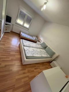 Sobe DANA Banja Vrućica - 4
