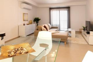 TL7 - Modern 2-Bedroom Haven - 8
