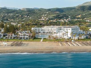 Creta Palace, A Resort to Live - 8