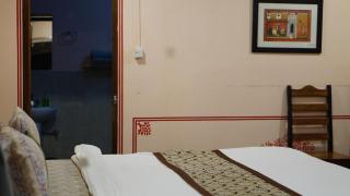 Padmavati lake resort - 4