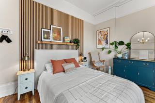 Boutique Redhill Abode near the Airport - 7
