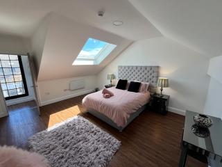 Cardiff flat with roof-terrace - 7