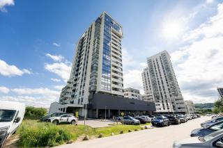 Reda Green Point Apartment by BookingHost - 1