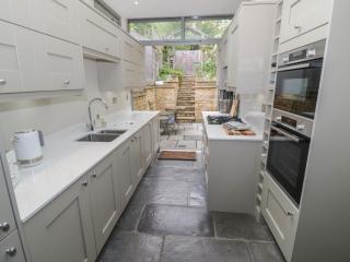 Tea Tree Cottage - 1