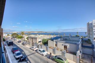 Modern Qawra Apartment with Sea View - 6