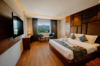 The Olive Hotel Srinagar - 9