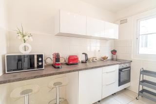 Cozy Studio Just Steps from Monaco - 2