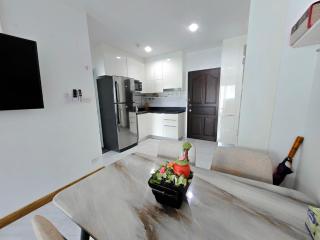 Patong Central Apartment - 2