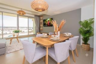 Oceanfront Coastal Apartment - 6