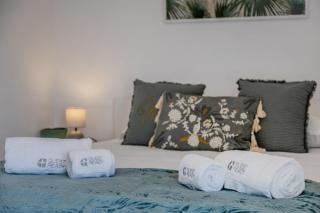 GuestReady - Charming apartment with balcony - 5